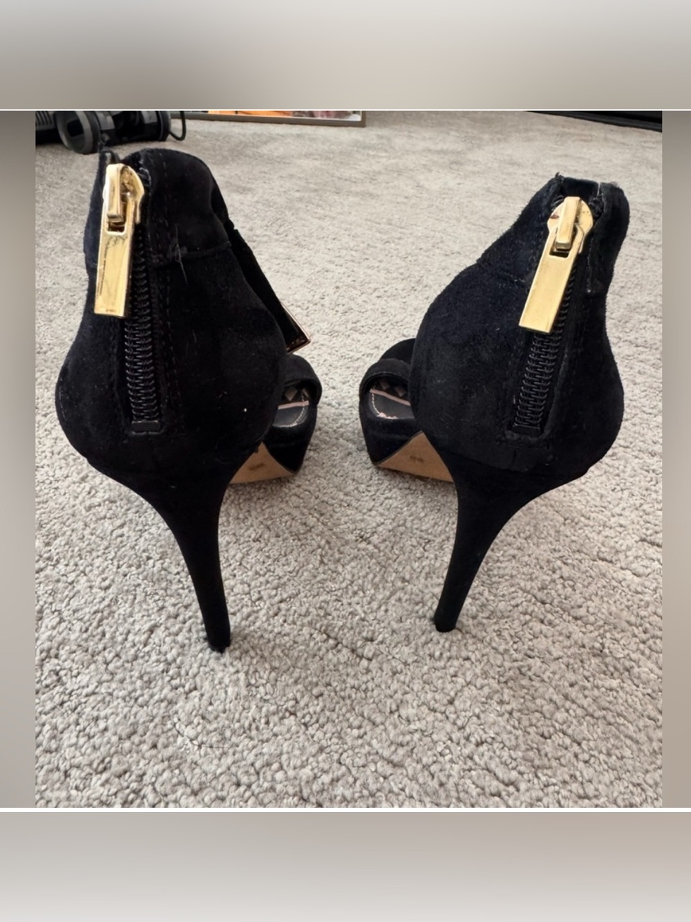 Jessica Simpson Black Suede T-Strap High Heel Sandals with Gold Accents. - Picture 6 of 8
